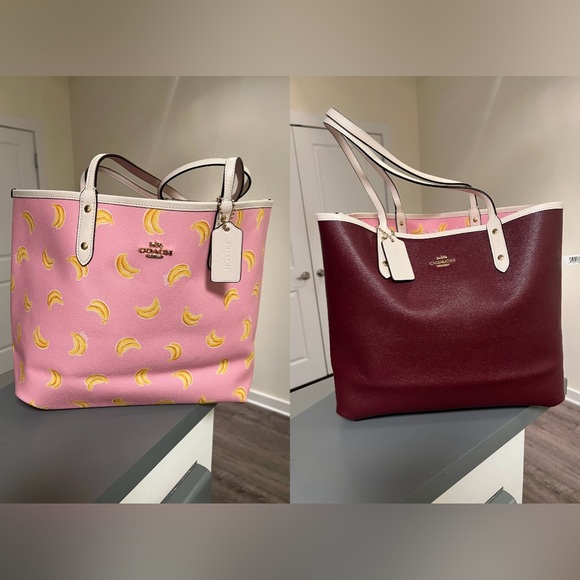 COACH REVERSIBLE TOTE $350 NWT - Picture 3 of 16